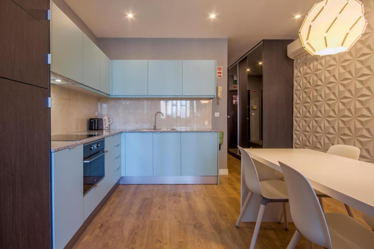 408 Gale Center Apartamento Wi-Fi, Estacionamento ポルト エクステリア 写真