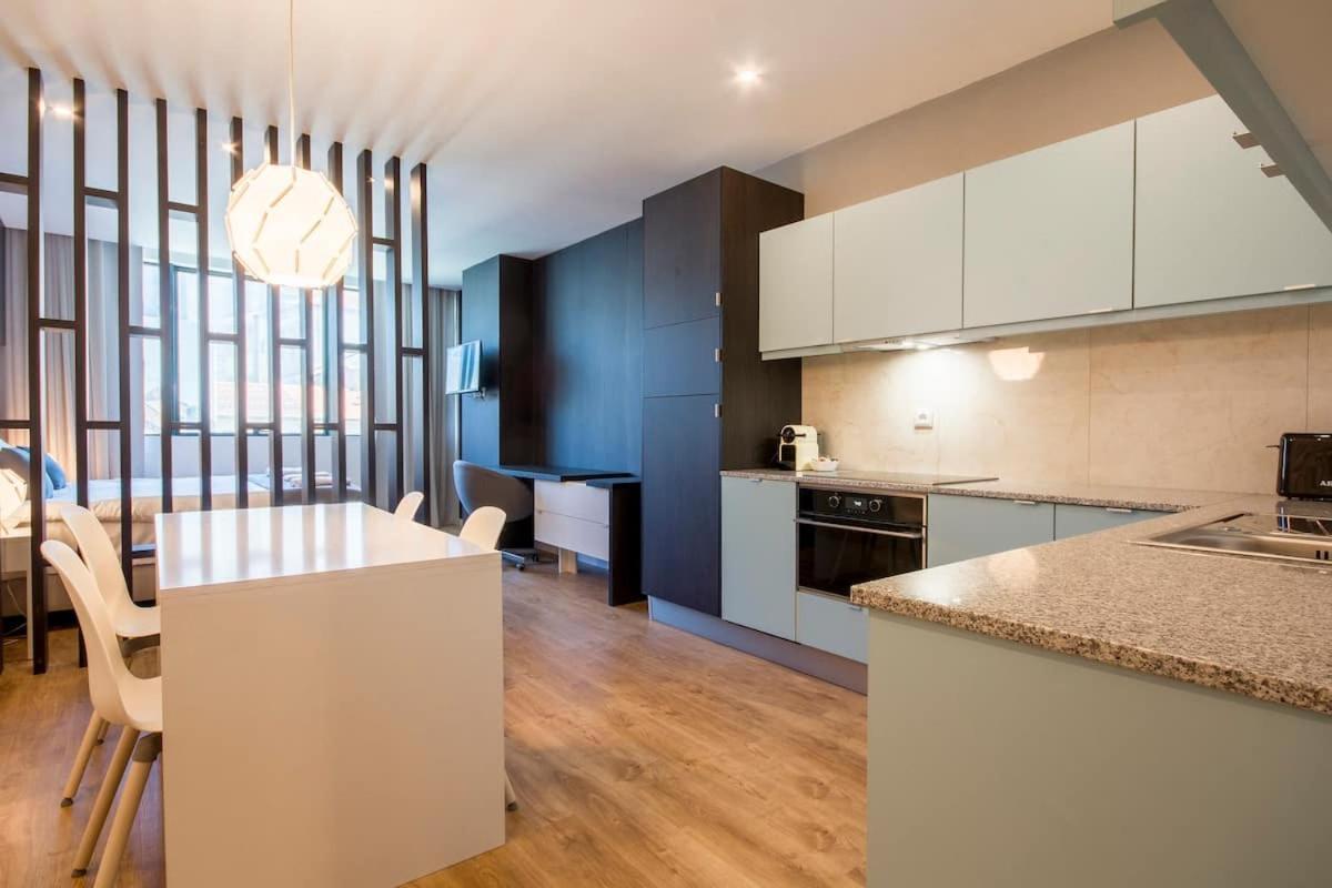 408 Gale Center Apartamento Wi-Fi, Estacionamento ポルト エクステリア 写真